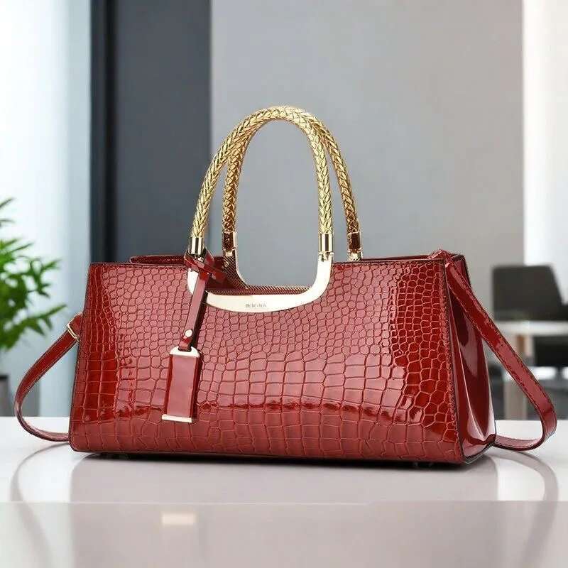 New Fashion Alligator Women Handbags European Design Patent Leather Shoulder Bags Female Girl Brand Crossbody Bag