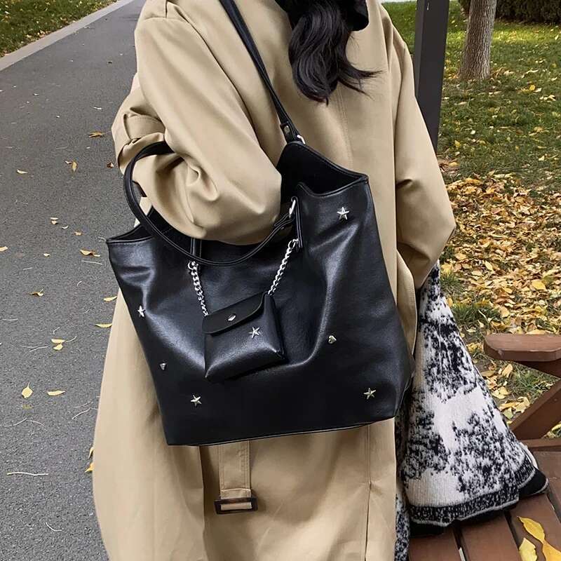 LEFTSIDE Large PU Leather Tote Bags For Women 2024 Winter Y2k New Trend Retro Female Fashion Shoulder Bag Handbags With Purses
