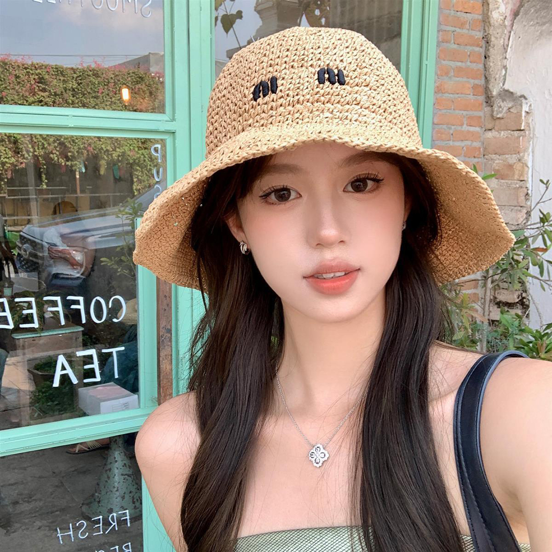 Bucket hat designer bucket hat luxury hat letter woven straw basin hat for women on vacation sun protection summer fashion