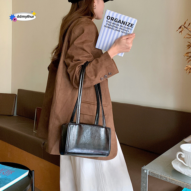Autumn women's versatile large capacity tote high-end fashion shoulder bag, new niche armpit bag ddmythur