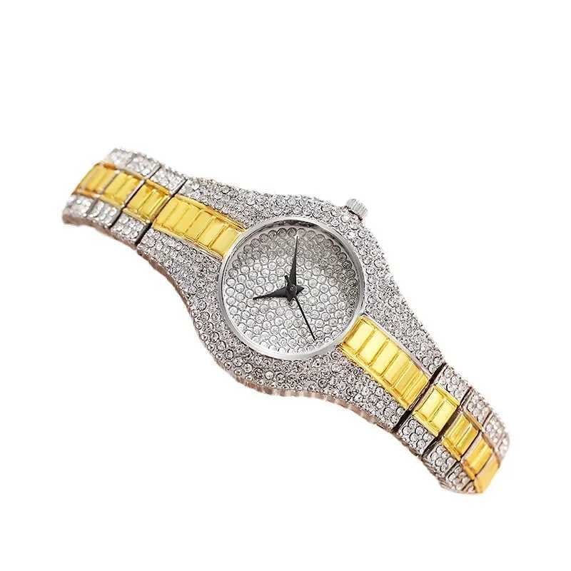 New luxury brand Rhinestone Diamond Womens Watch Quartz Bracelet Dress Bracelet Womens Watch Clock Reloj Mujer T250408