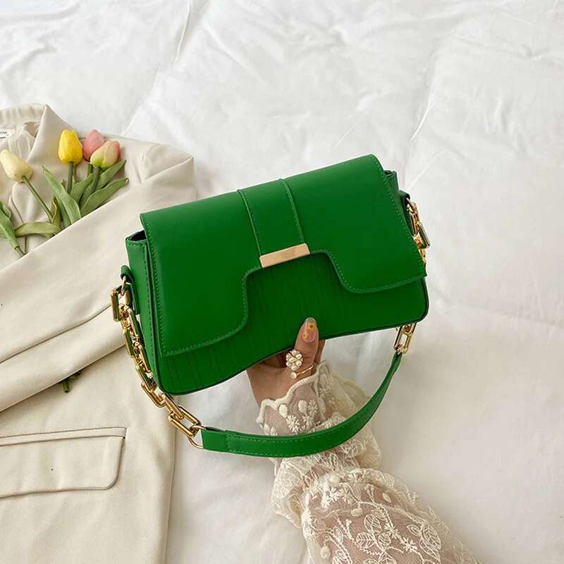 New Designer Bag For Women Fashionable High-end Outdoor Acrylic Chain Shoulder Bag Women's Handbag Casual Solid Color Leather Women's Armpit