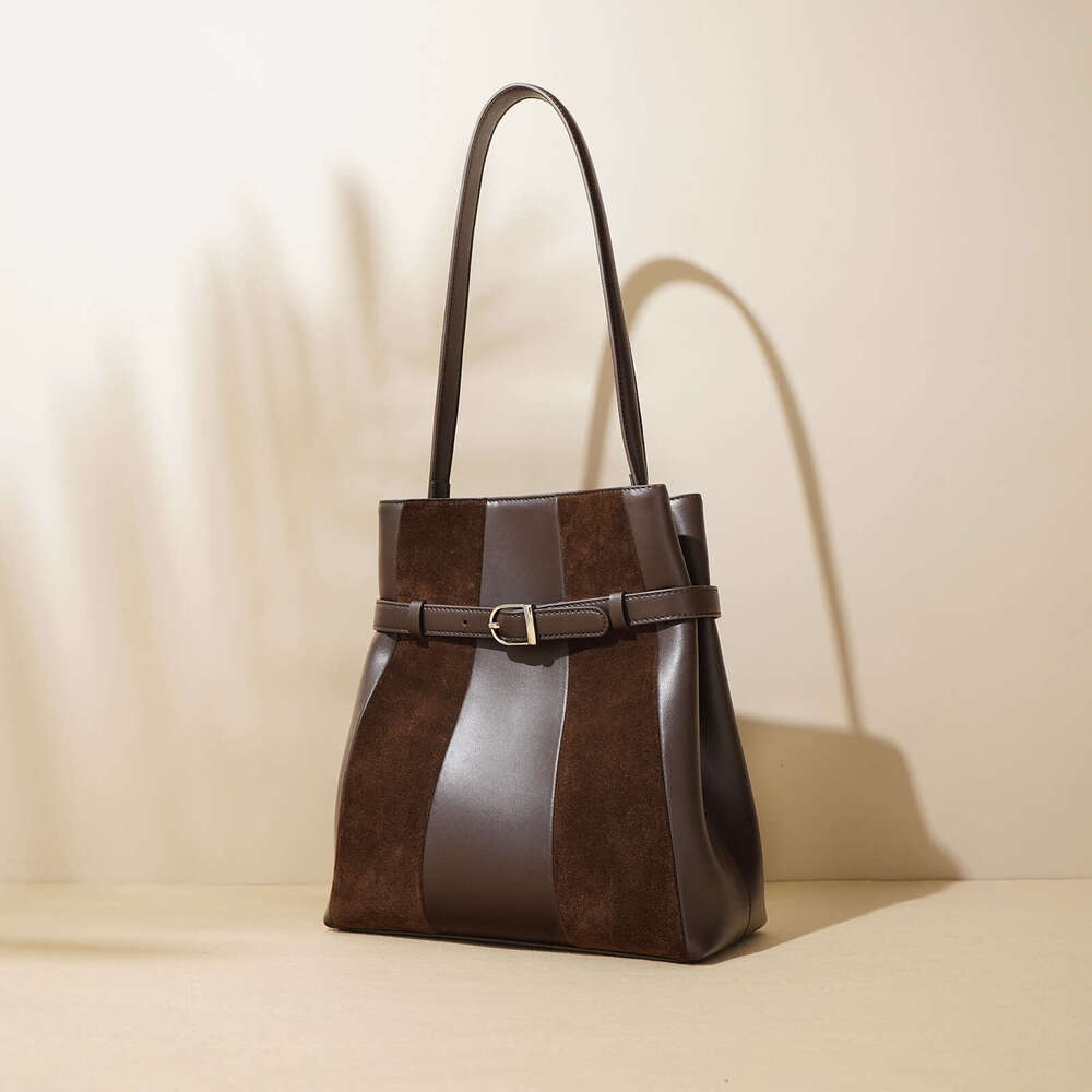 Luxury Bag Designer Fall New Cowhide Tote High End Large Capacity Shoulder Bag Genuine Leather Stripe Patchwork One Shoulder Commuter Women's Tot