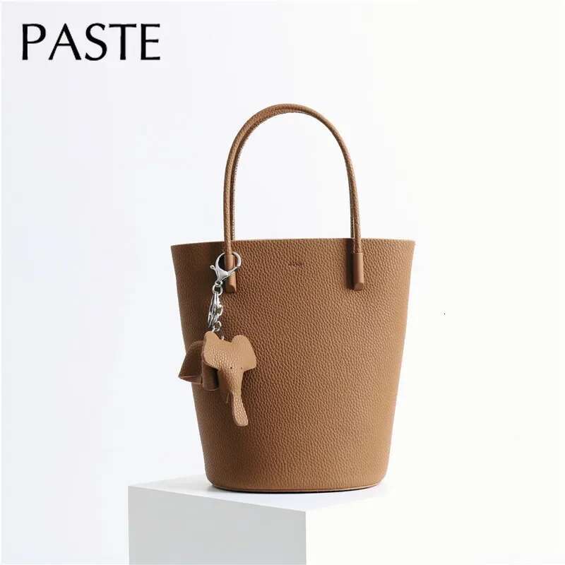 2024 Most Popular T Cowhide Leather Bucket Small Neat All-Match Elegant Women Shoulder Bag With Elephant Ornaments