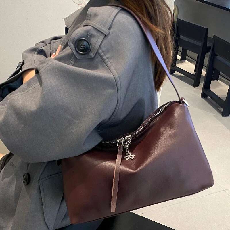 Soft-Tanned Cowhide Leather Women's Shoulder Bag, Spacious Minimalist Crossbody/Underarm Purse, Versatile Everyday Carry Handbag