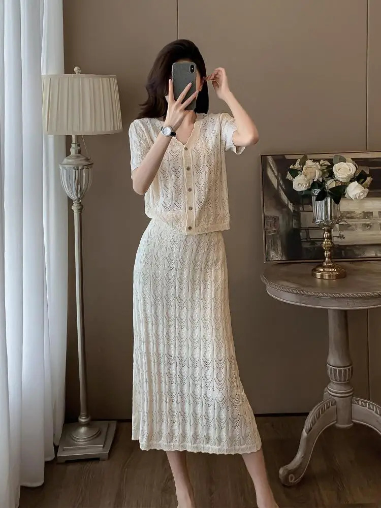 Elegant retro knitted long skirt womens hollow button top Maxi dress summer crochet womens 2-piece set 250401