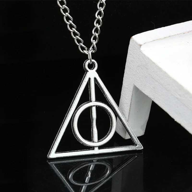 Potter Luna Deathly Hallows Triangular Circular Pendant Necklace Sweater ChainC250407