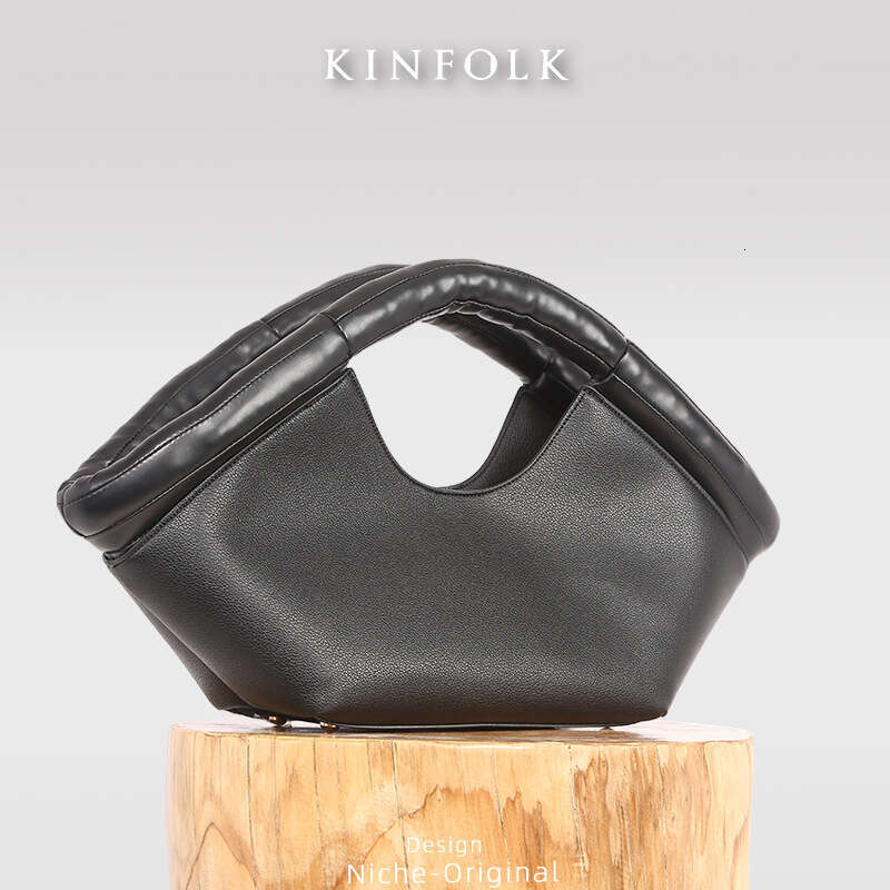 2023 New High End Cotton Filled Handbag With French Unique Design Fan Shaped Vegetable Basket Single Shoulder Crossbody Bag