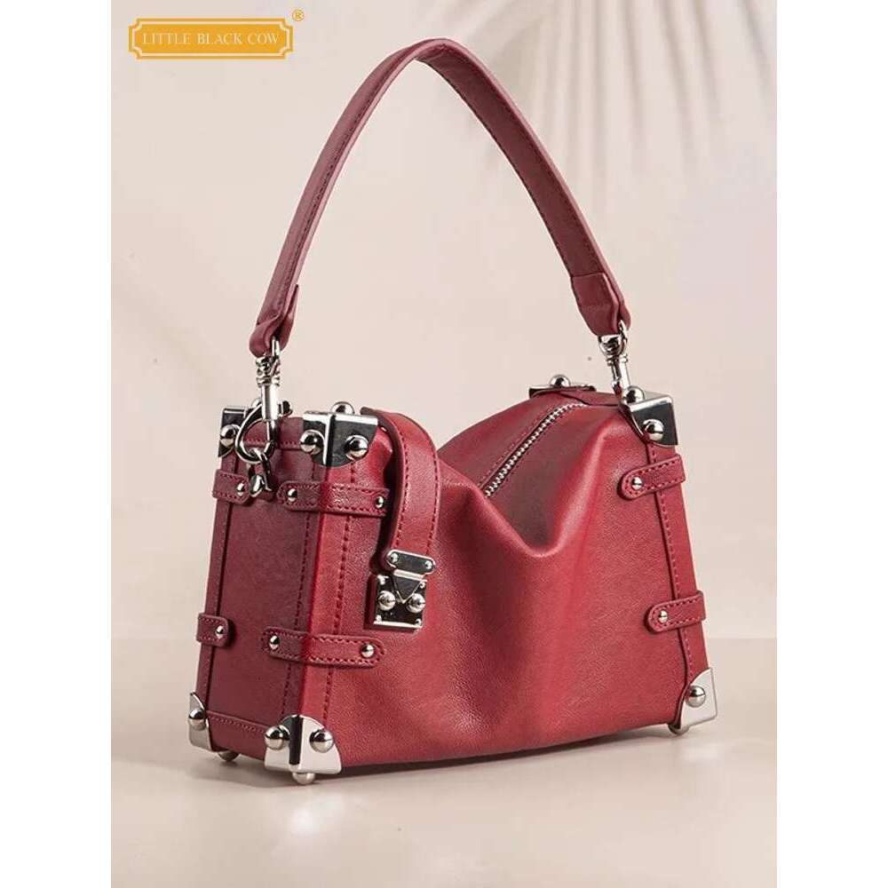 Women's Bags Fashion Women Metal Rivets Party Totes Handbag Cowhide Genuine Leather Shoulder Bags New Designer Strap Crossbody Bag Pouch Flap