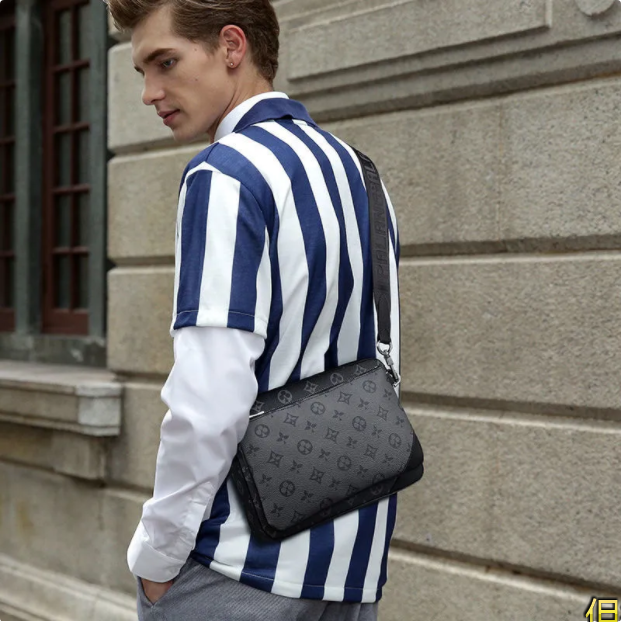 2025 Mens trio outdoor Luxury Designer Bag tote bag chest pack M30830 M69443 Top quality Shoulder Messenger purse crossbody clutch bag handbag sacoche de luxe hommes