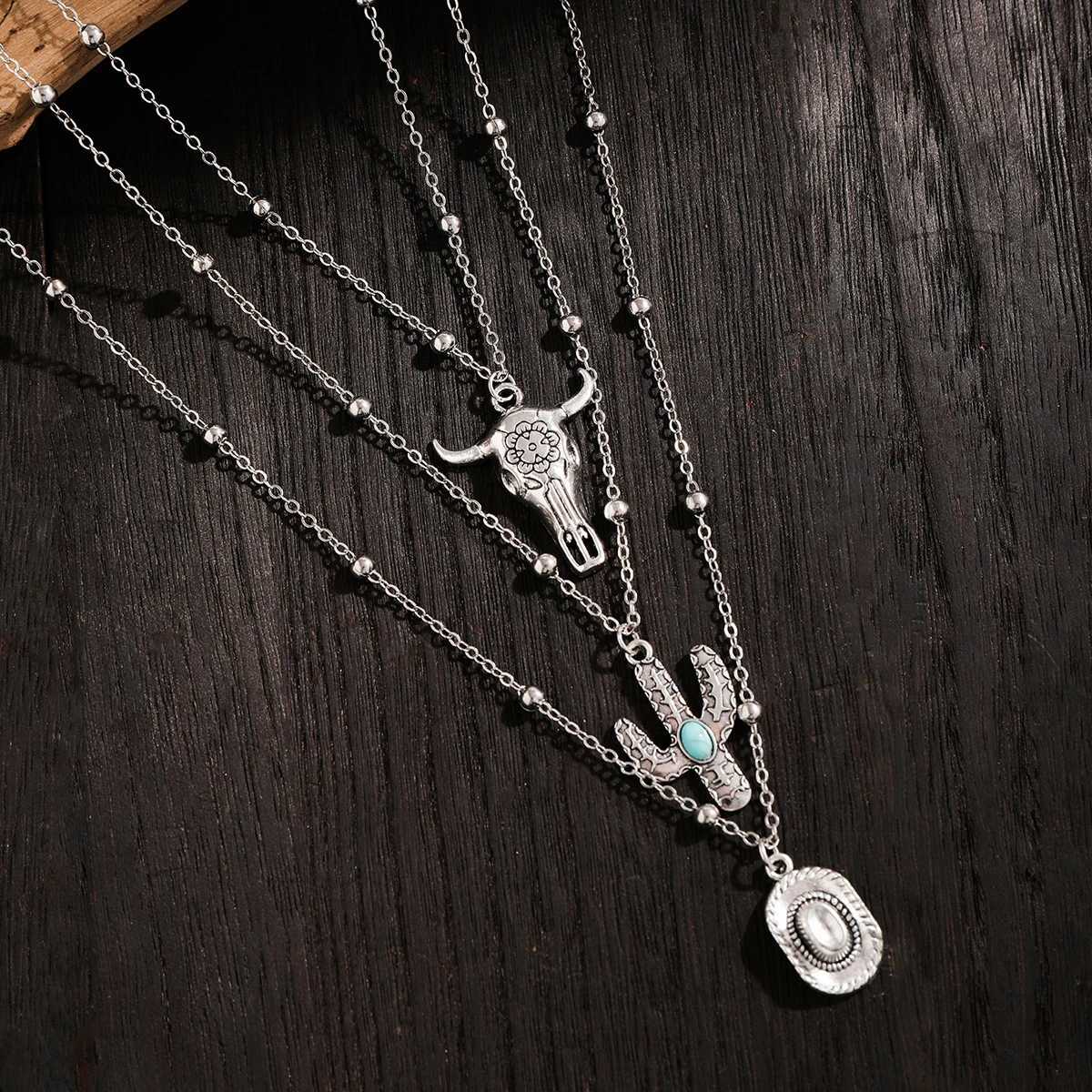 3Pcs/Set Boho Vintage Bullhead Cactus Pendant Necklaces for Women Ethnic Style Multilayer Thin Chain Summer Beach Neck JewelryC250407