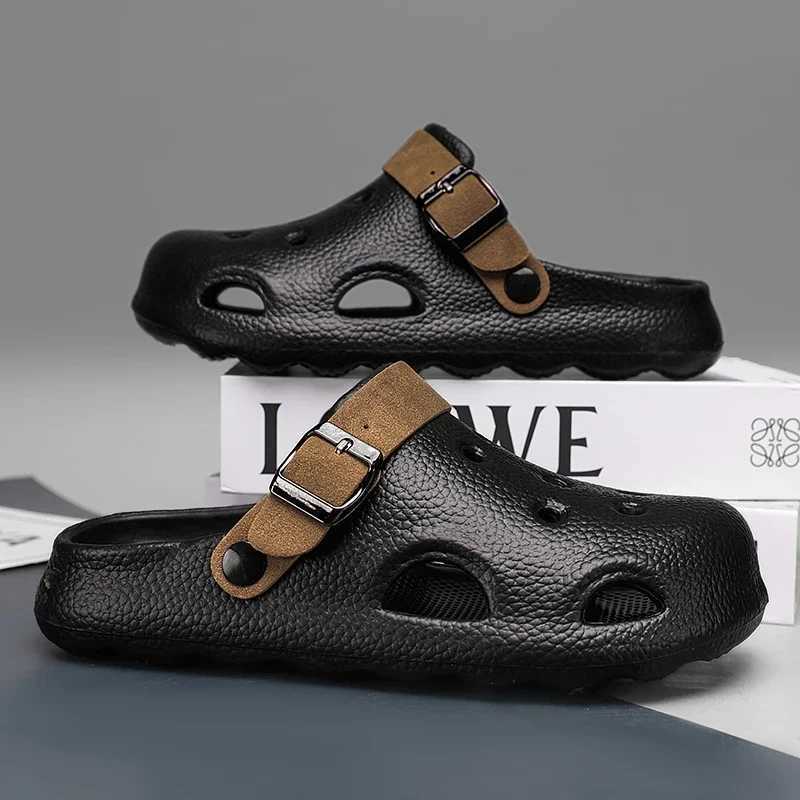 New Arrival 2025 Mens Summer Slippers Fashion Cave Slippers Outdoor Beach Sandals Leisure Garden Shoes Anti slip Designer Hollow Slippers T250407