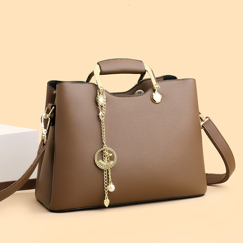 Luxury Design Bag Women's Fashion Large Capacity Handbag Middle-aged Mom Commuting To Work Crossbody Shoulder Bag