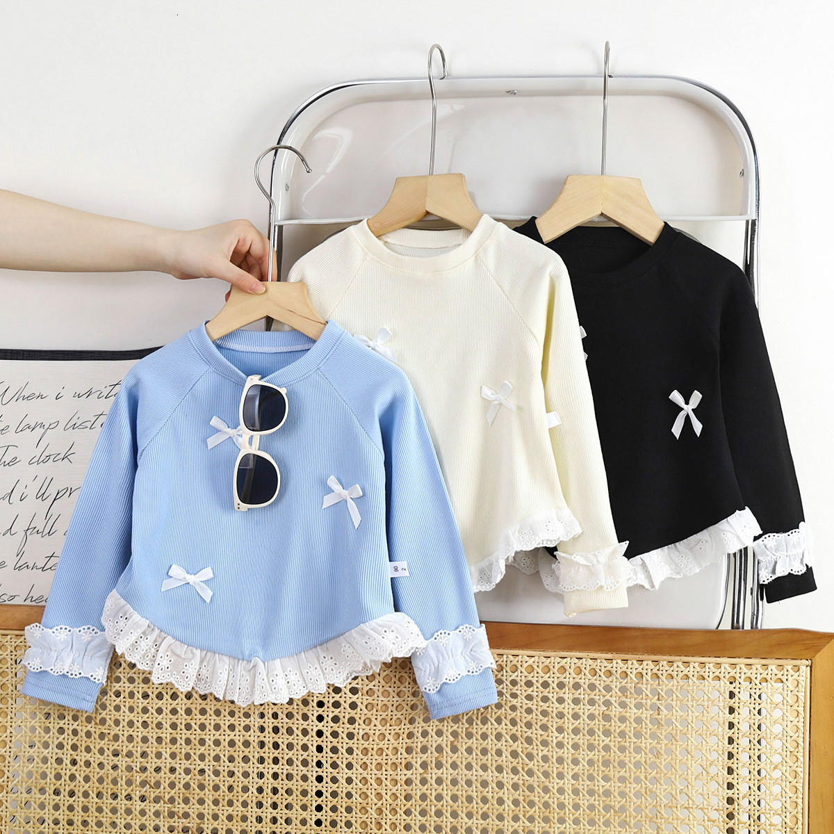 Ddmyshoesvip Girls Long Sleeved T Shirt New Style Bow Lace Western Korean Spring And Autumn Bottom Shirt Children S Clothing