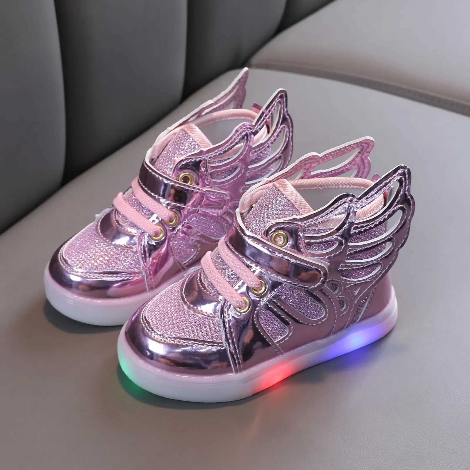 Childrens sports shoes baby girls childrens luminous sports shoelaces light girls sports shoes sizes 21-30 LED lights childrens casual shoes W250407