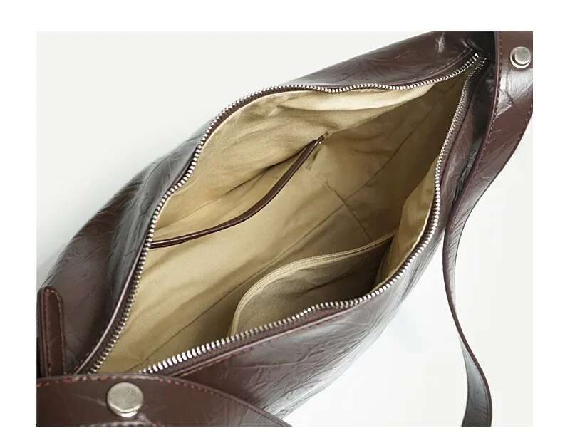 2024 New Handheld Lightweight Women's Leather Handbag Temperament Shoulder Ladies' Simple Fashion Underarm Bag