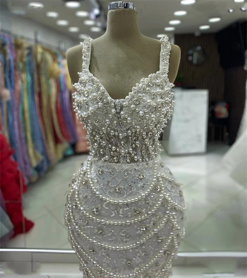 Gorgeous Evening Dresses Off Shoulder Spaghetti Strap Sleeveless Gown Pearls Sequins Crystal Sweep Train Dress Party Customized Dress