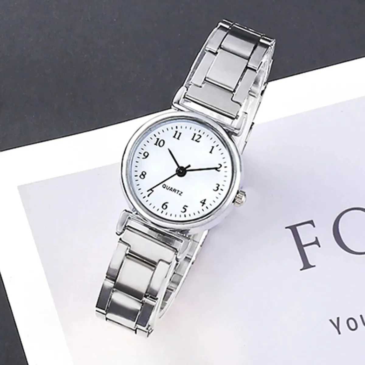 1Pcs Girl Cute Little Fresh Silver Digital Steel Quartz Watch Teen High School Girlfriend Birthday Christmas GiftT250408