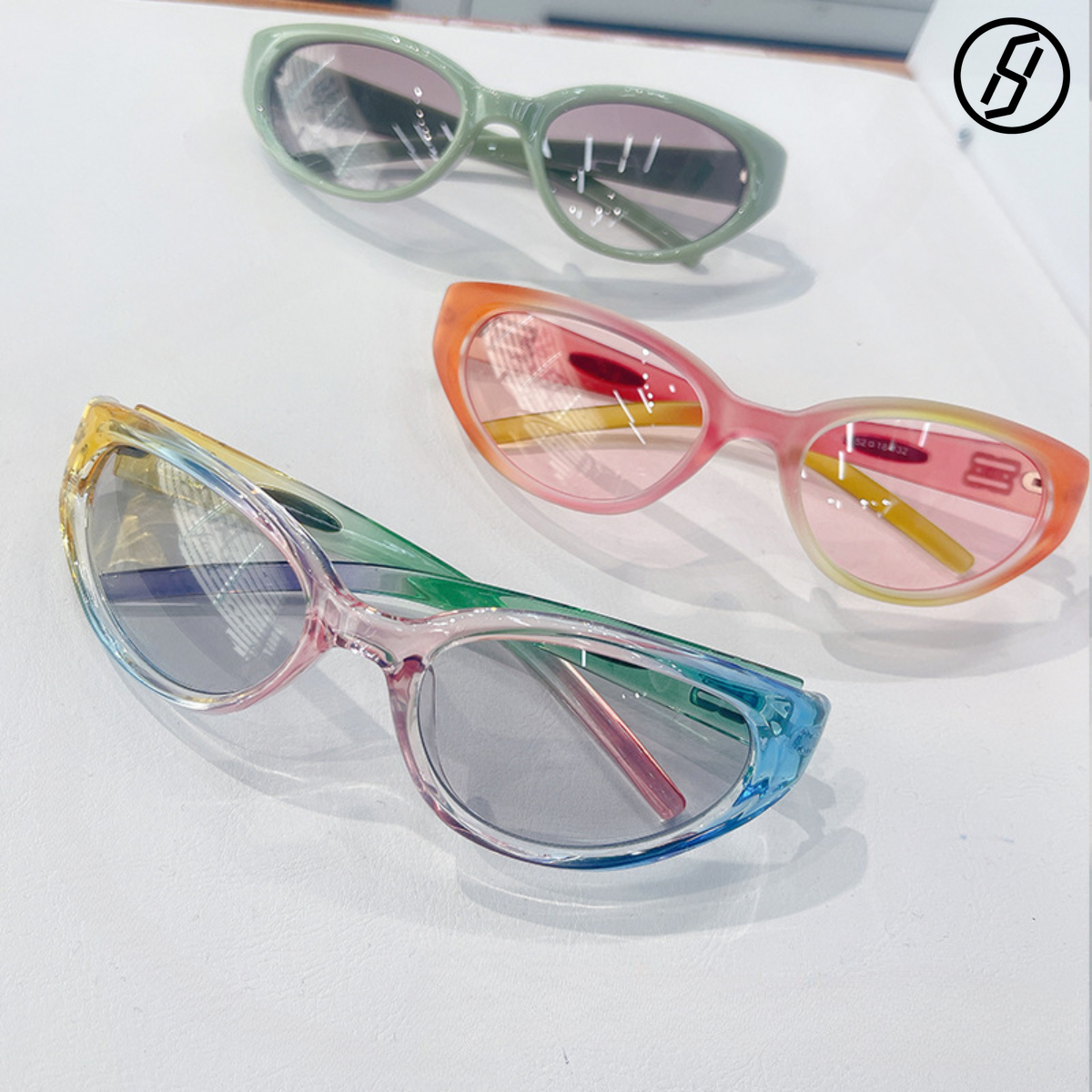 Chic Cat Eye Sunglasses: Retro Y2K Style for Women - Sweet Candy Color Fashion Eyewear Z260306