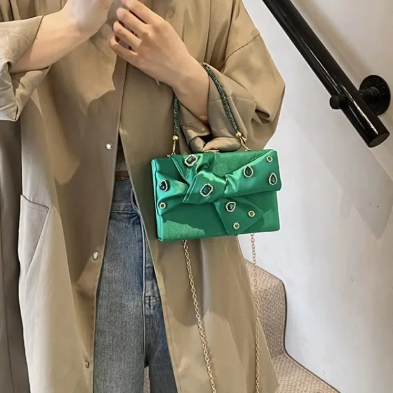 Spring High Quality Evening Bag Diamond Womens Bag for Sale Fashion Solid Bright Color Handbag 250402