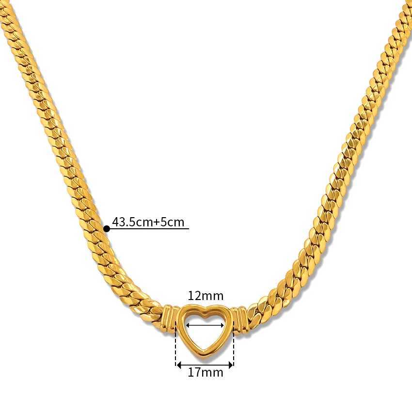Perisbox stainless steel solid gold Pvd plated short and thick chain hollow heart-shaped necklace Y250408
