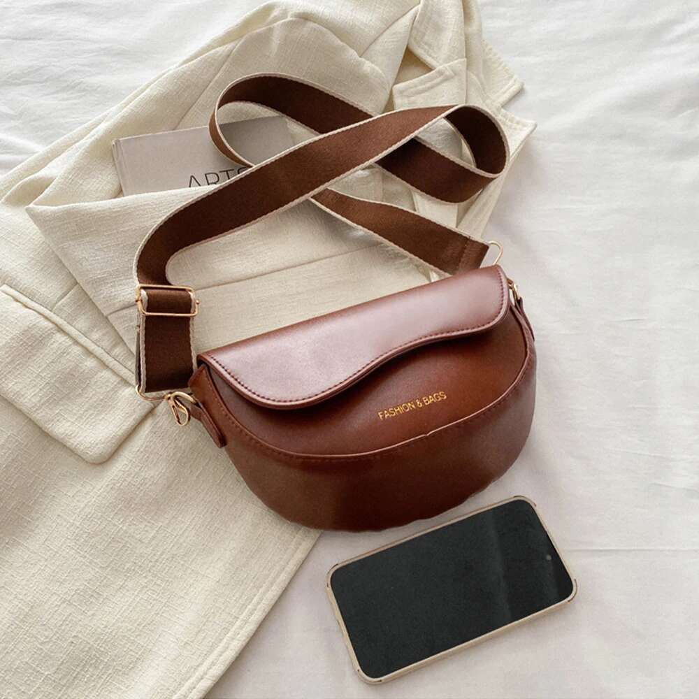 Women Vintage Solid Color Flap Small Saddle Underarm Fashion PU Leather Wide Strap Crossbody Bag Shoulder Bag Zwq