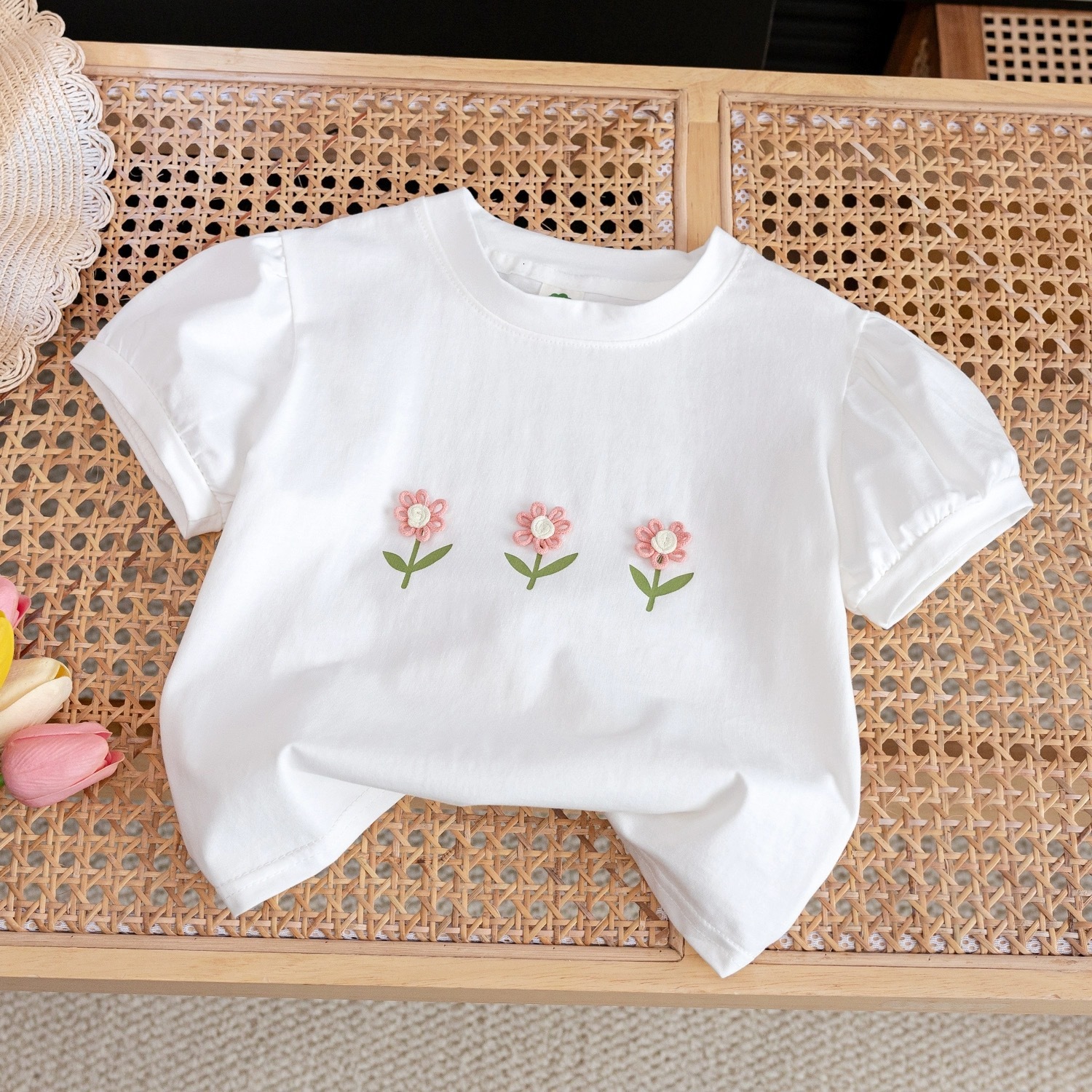 Ddmyshoesvip Girls Short Sleeves Edition Pure Cotton Korean Cute Baby Girl Western Style Three Dimensional Flower Children S T Shirt Summer Fashion