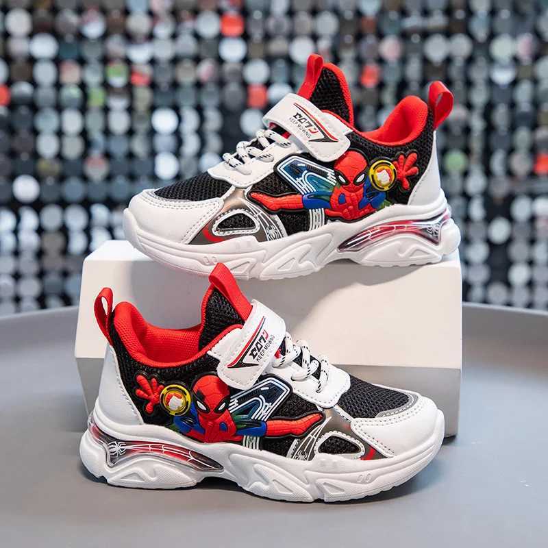 Childrens sports shoes fashionable and popular boys casual sports shoes spring and autumn mesh breathable childrens Prttern sports shoes W250407