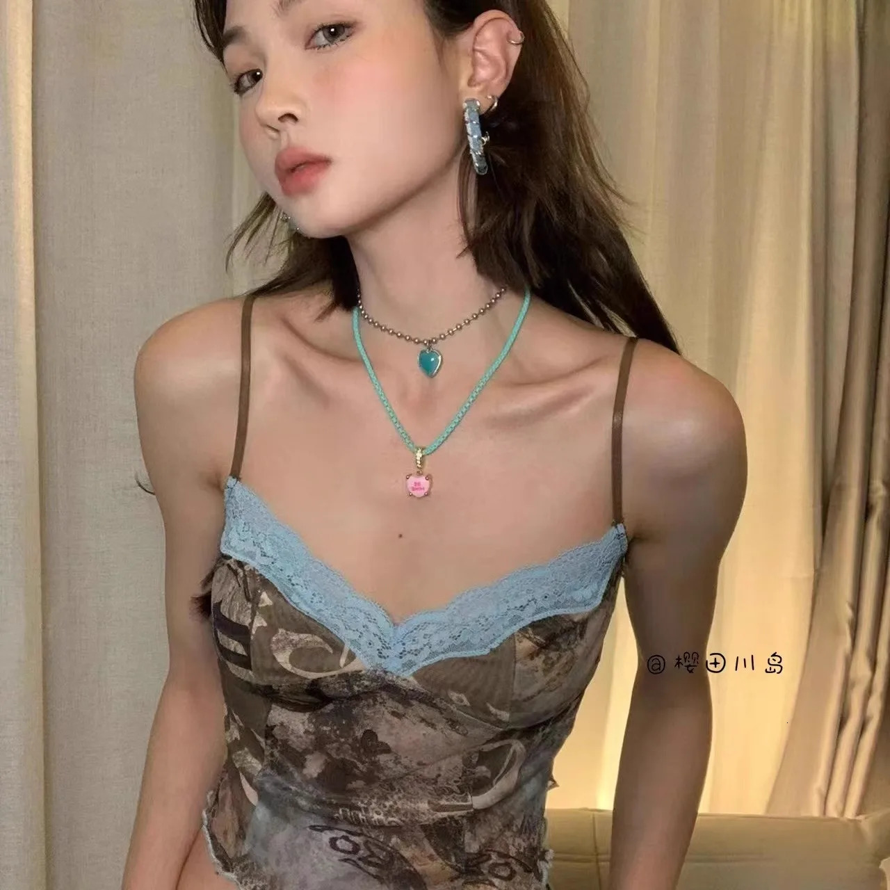 iamgia European and American girl sexy beauty slim fit backless tank top printed millennium micro transparent inner top 250407