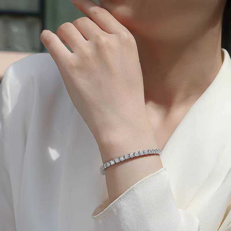 S925 Silver Round Moissanite Bracelet White Color Women Jewelry Bracelet with GRA Certificate 20cm Length Tennis Chain Bracelet