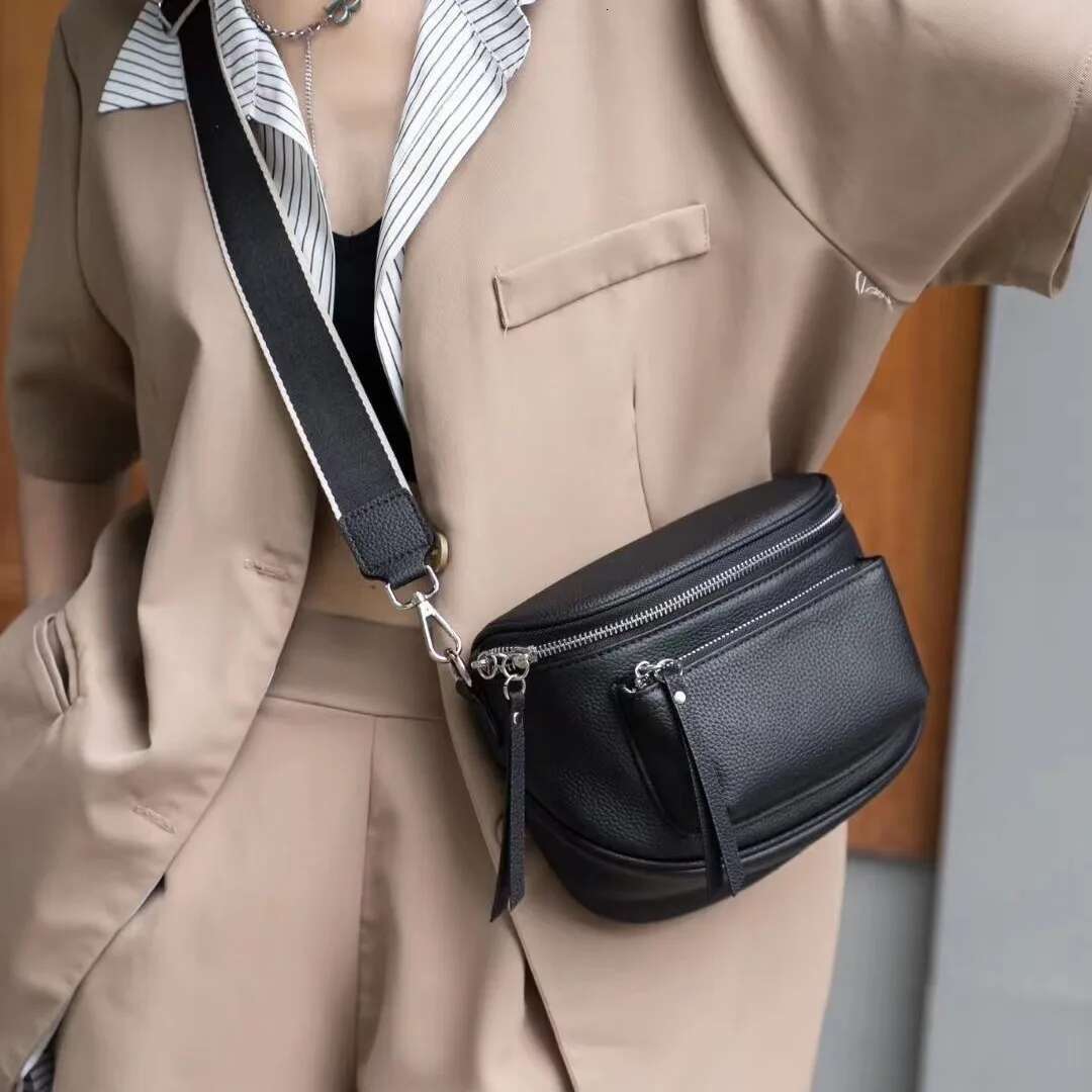 Genuine Leather Women's Handbag 2024 High-Quality Small Shoulder Casual Chest Purse Ladies' Simple Versatile Crossbody Bag