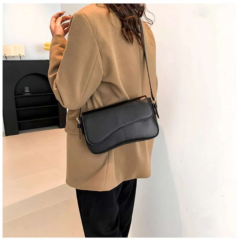 Women Vintage Solid Color Flap Small Saddle Underarm Fashion PU Leather Wide Strap Crossbody Bag Shoulder Bag Ll