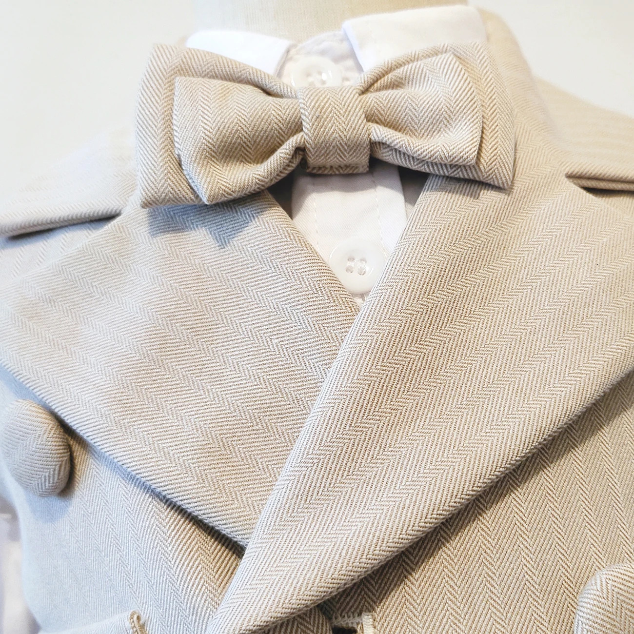 Little boy tailcoat set hat wedding party born baby gentleman bow boy 6-piece set 6-month-old 3-year-old boutique dress 250408