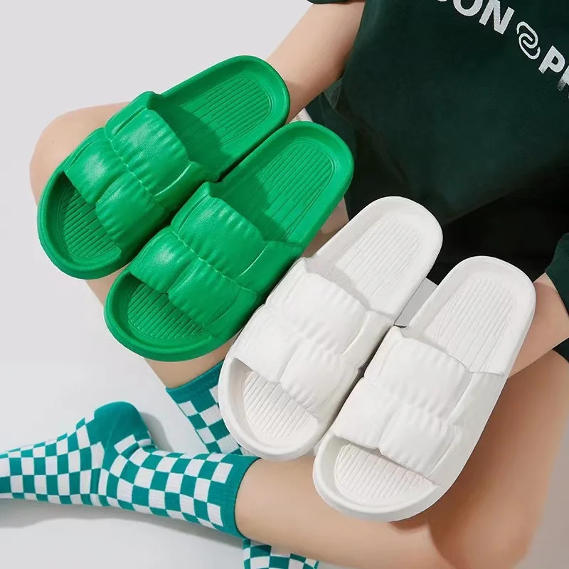 Men Women Soft Sole Cloud Slippers Thick Platform Indoor Outdoor Beach Sandals Summer EVA Non Slip Flip Flops 250408