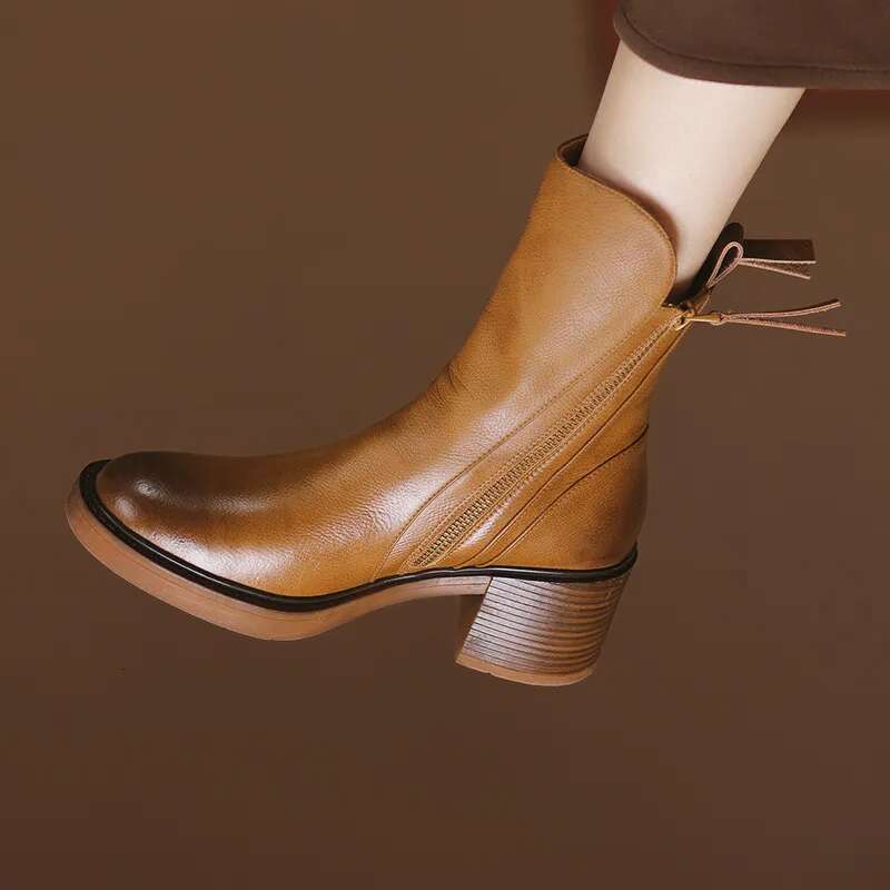 2025 New Original' Autumn Thick Brown Short Women's British Style Handsome Martin Leather Boots