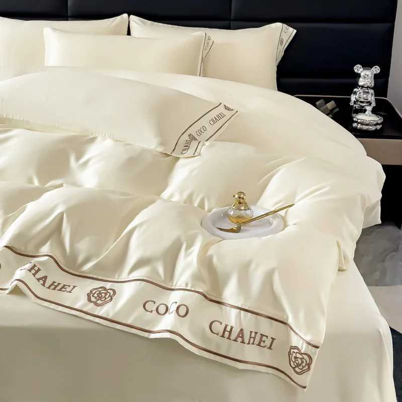 Silk Like Satin Bedding White Duvet Cover Set Soft Lightweight Polyester Satin Comforter Cover Hotel Silky Bedding Set X250408
