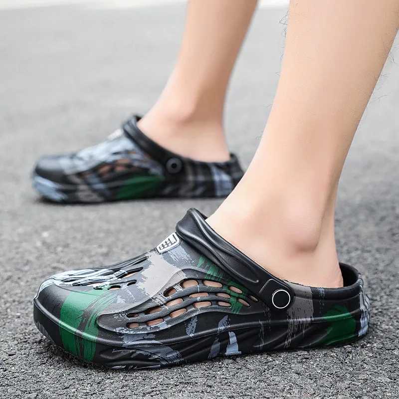 New Arrival Summer Mens Sandals Light EVA Mens Casual Shoes Hole Shoes Clogs Lovers Home Garden Outdoor Mens Beach Smooth Shoes Large Size 49 T250407