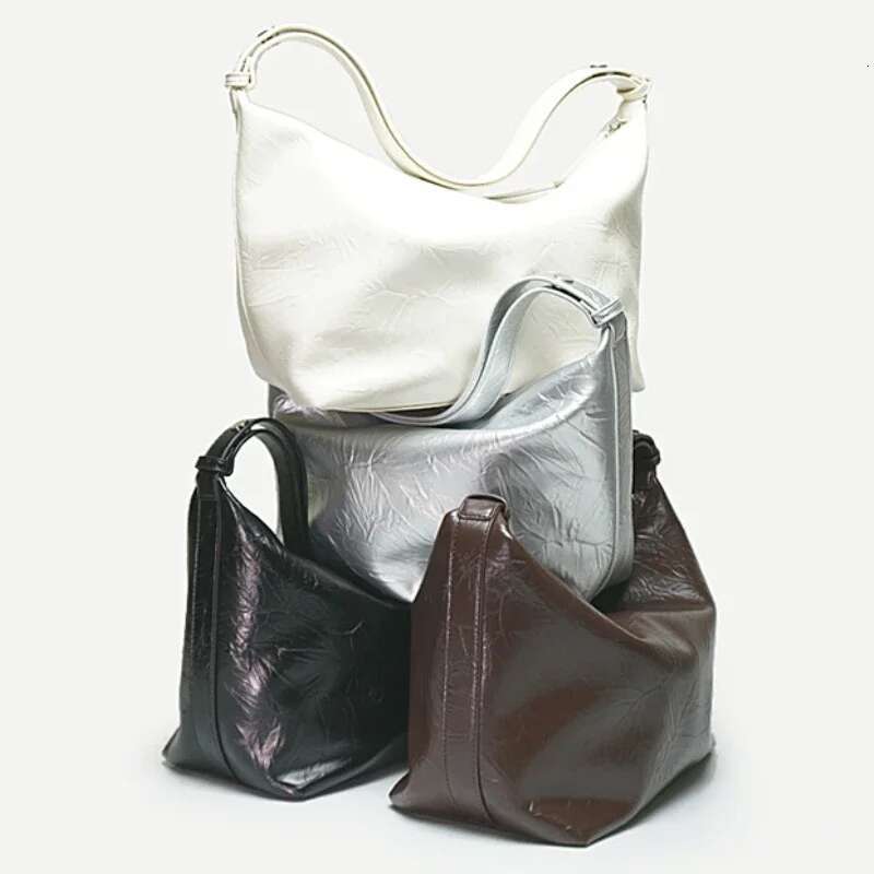 2024 New Handheld Lightweight Women's Leather Handbag Temperament Shoulder Ladies' Simple Fashion Underarm Bag
