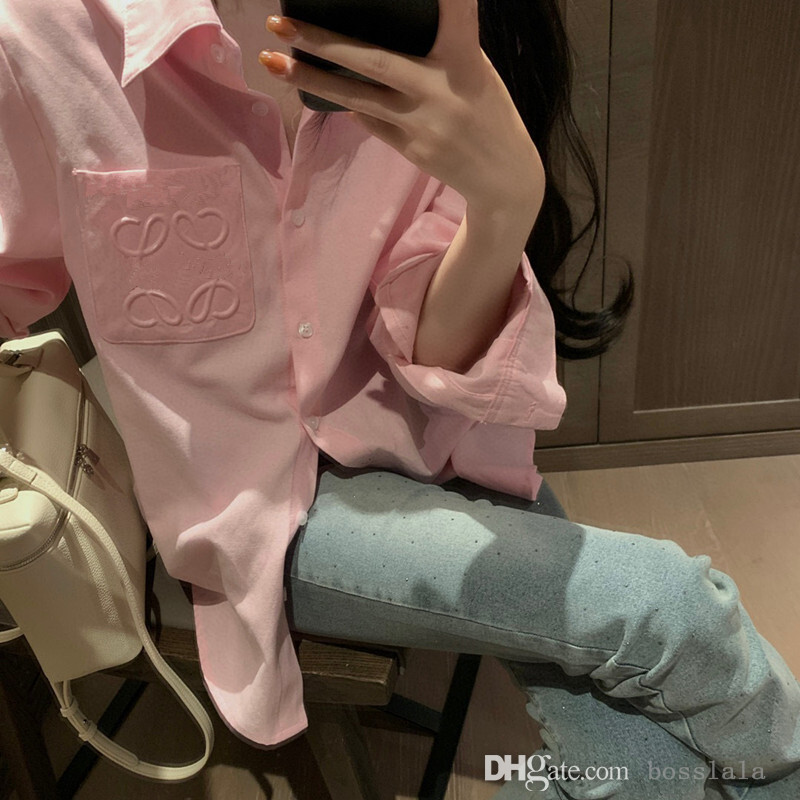 High Quality Womens Designer Shirt Early Spring Summer Shirts Tops New Pocket Embossed Badge Bull Spinning Shirt Jacket Classic Versatile