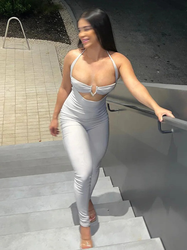 Neck-mounted Hollow Out Sexy Jumpsuit For Women Clothes Streetwear Playsuit Metal Decoration Rompers Sleeveless Silm Soild Mujer 250407
