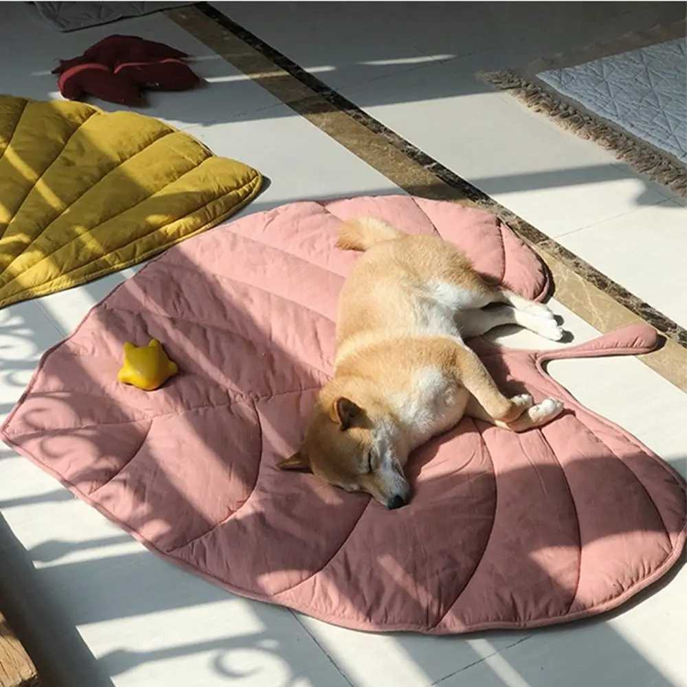 Dog cooling pad summer pad dog pad cat blanket sofa breathable pet dog bed washable small medium large dog bed Y250407