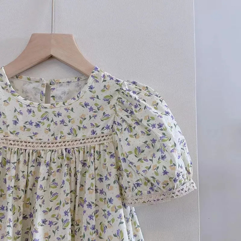 Retro Printed Princess Dress For 4-14Yrs Teenager Girls 2025 Summer Children Clothes Short Sleeve Lace Loose Elegant Dress 250408