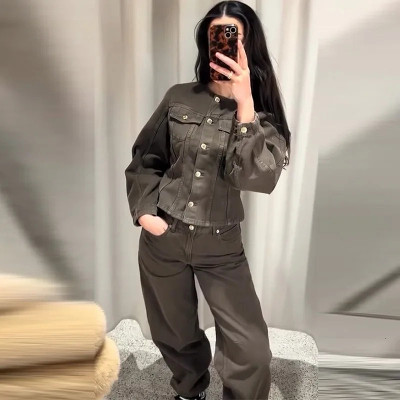 Retro denim jacket womens round neck long sleeved solid color short business single chest lapel 250407