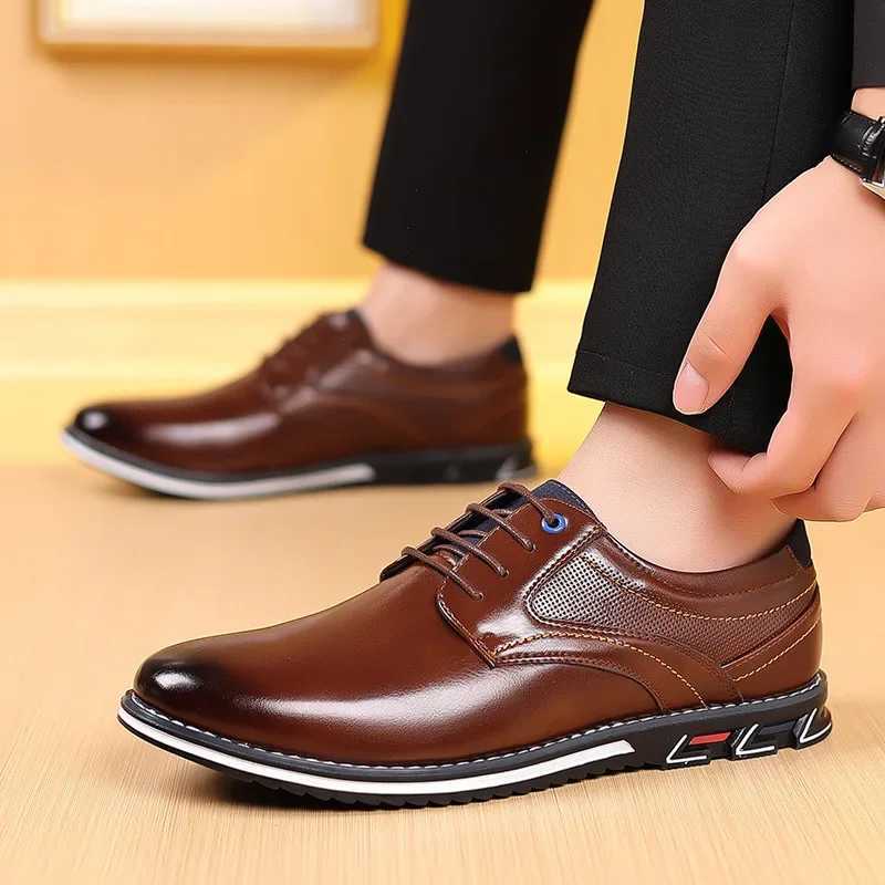 Hot Retro Business Fashion Casual Shoes For Men Office Brown Knight Loafers Elegant Breathable Mens Leather Shoesc250408