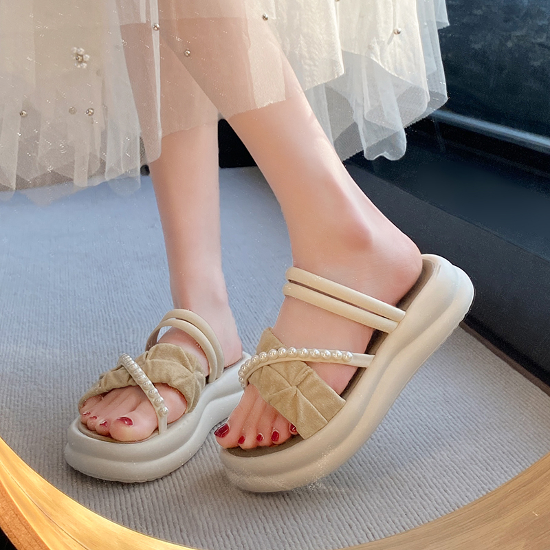 2025 New Yueting Summer New Shoes Fashion Versatile Designer Women's Slippers Sandals Single Shoes Double Wear Trendy Sandals1