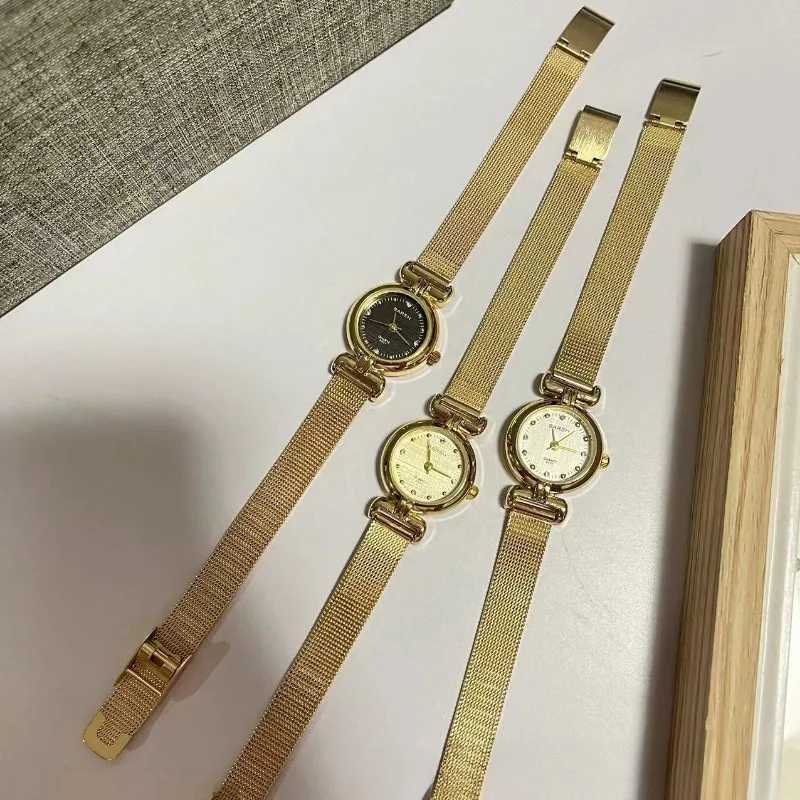 Medieval round gold watch vintage womens quartz watchT250408