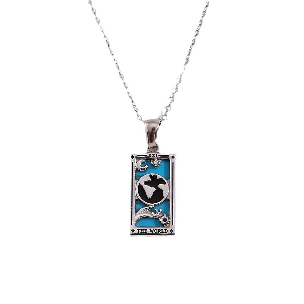 A fashionable versatile pendant loved by both handsome beautiful men, made of stainless steel and not fading tarot cards