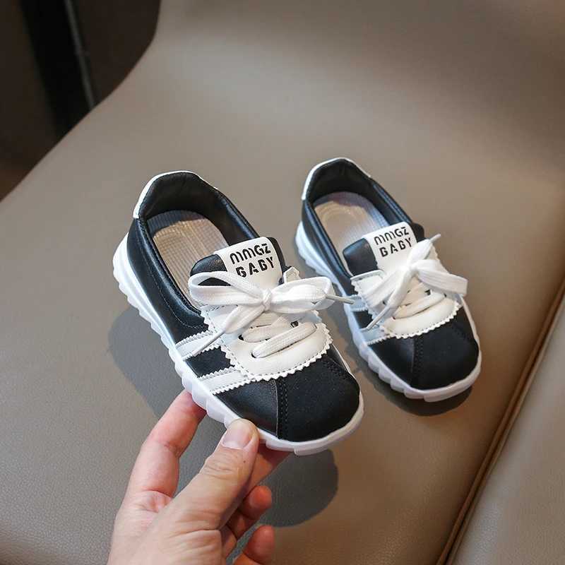 New childrens sports shoes for girls in the summer and autumn of 2025 fashionable soft comfortable casual breathable flat shoes childrens shoes 26-30 