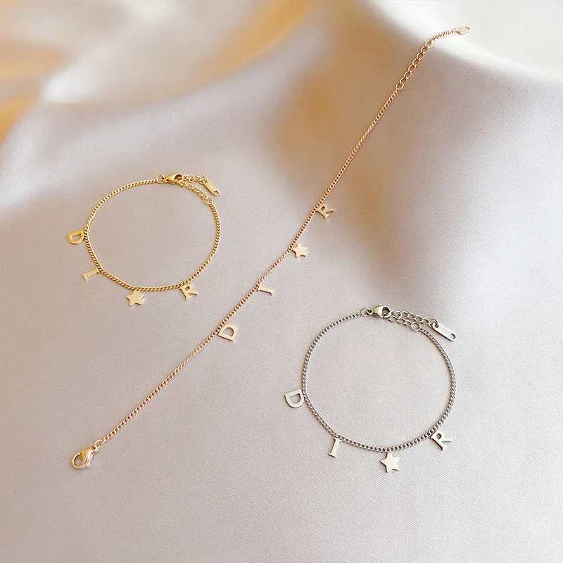 Korea New Fashion Letter Star Pendant Bracelet Wan Simple Vintage Stainl Steel Bracelet Luxury Jewelry Accories GiftsC250408