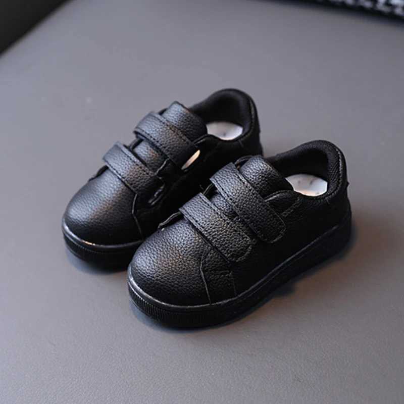 New childrens sports shoes fashion simple version girls sports shoes soft sole casual baby shoes classic daily popular board shoes Tenis W250407